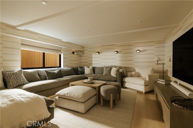 Detail Gallery Image 6 of 19 For 212 Hazel Dr, Corona Del Mar,  CA 92625 - 4 Beds | 3/1 Baths