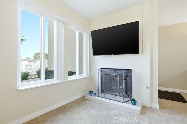 Detail Gallery Image 5 of 38 For 4852 Cabana Dr #104,  Huntington Beach,  CA 92649 - 2 Beds | 2 Baths