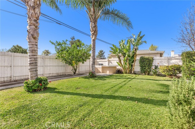 Detail Gallery Image 23 of 34 For 16642 Los Alimos St, Granada Hills,  CA 91344 - 4 Beds | 2/1 Baths