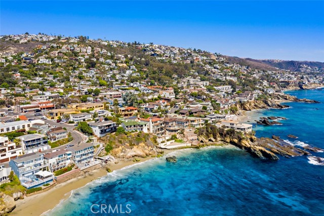 Detail Gallery Image 29 of 31 For 156 Pearl St, Laguna Beach,  CA 92651 - 3 Beds | 2 Baths