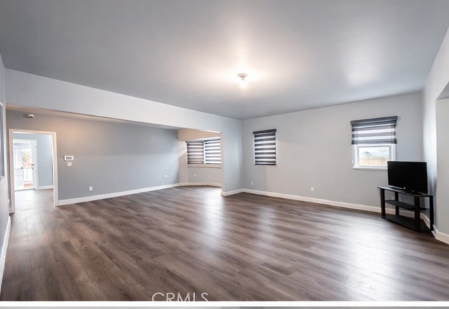 Detail Gallery Image 3 of 17 For 127 S Townsend, Los Angeles,  CA 90063 - 3 Beds | 2 Baths