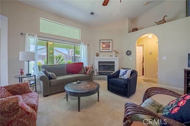 Detail Gallery Image 9 of 33 For 355 Clipper Dr, Atwater,  CA 95301 - 3 Beds | 2 Baths