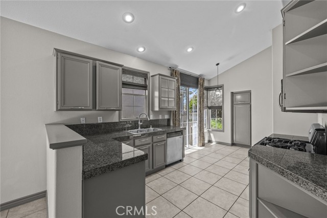 MLS# OC24078488