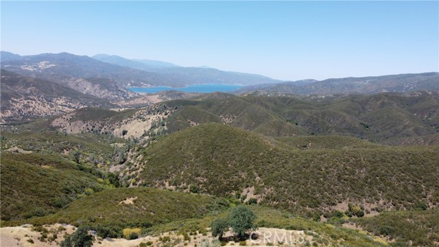 21947 Meriann Drive, Clearlake Oaks CA: https://media.crmls.org/medias/667b03d4-f98a-40ef-bfd5-4543f5e8e7e6.jpg