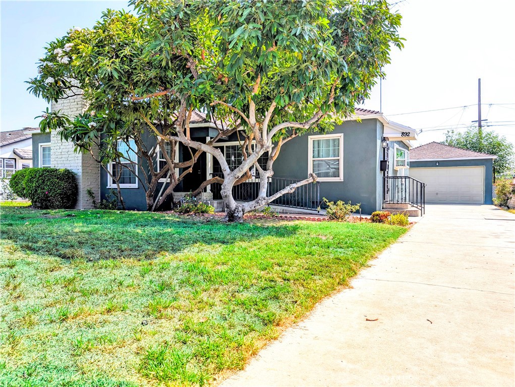 892 N Valencia Drive