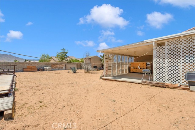 Detail Gallery Image 43 of 64 For 11331 Pasco Rd, Apple Valley,  CA 92308 - 4 Beds | 2/1 Baths