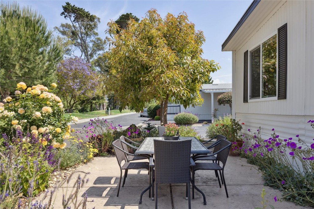 MLS #SC25120058 image #2