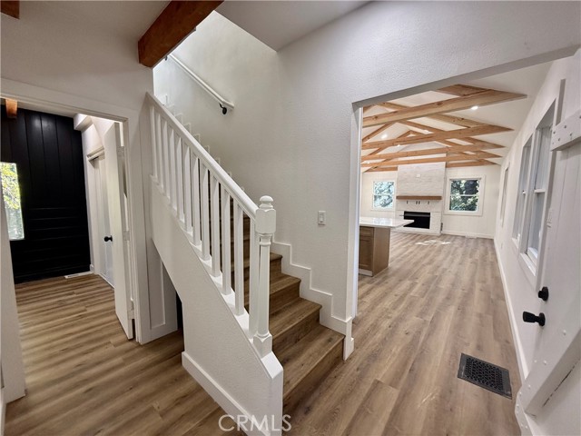 Detail Gallery Image 11 of 29 For 28487 Altamont Ct, Lake Arrowhead,  CA 92352 - 2 Beds | 2 Baths