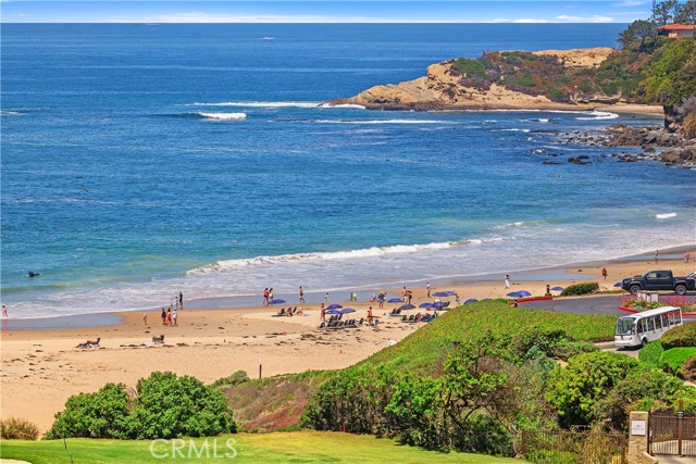 13 Ritz Cove Drive, Dana Point CA: https://media.crmls.org/medias/667d6307-7d11-4afe-b0ee-95d01255914b.jpg