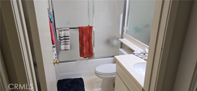 28200 Valombrosa Drive, Menifee CA: https://media.crmls.org/medias/667d8f10-f676-4ecd-b433-100b5143b9b7.jpg