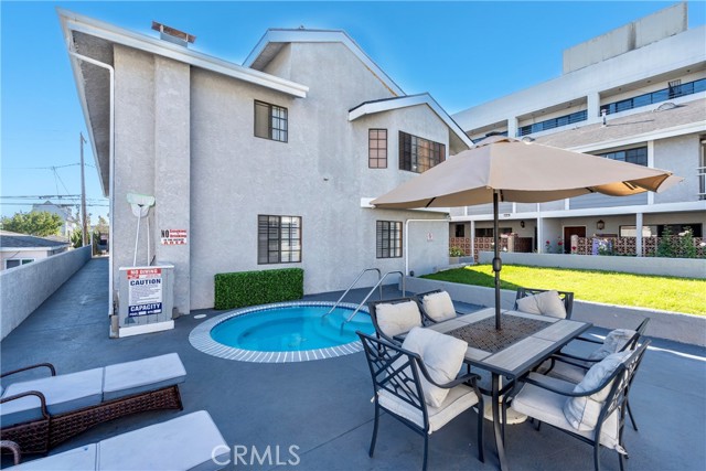 Front Image Thumbnail for CRDW26075529