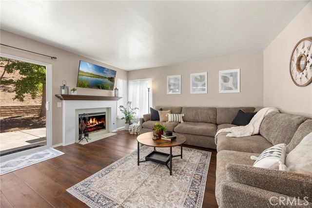 Detail Gallery Image 9 of 29 For 24498 Jacarte Dr, Murrieta,  CA 92562 - 4 Beds | 3 Baths