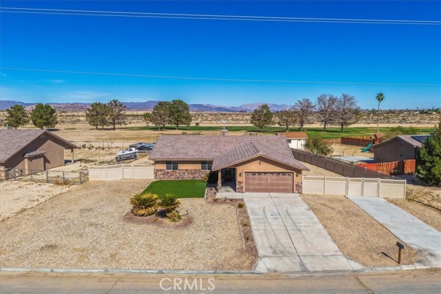 Detail Gallery Image 2 of 47 For 4709 Saddlehorn, Twentynine Palms,  CA 92277 - 3 Beds | 2 Baths