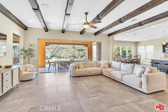 Detail Gallery Image 30 of 30 For 446 via Maggiore, Chula Vista,  CA 91914 - 5 Beds | 4/1 Baths