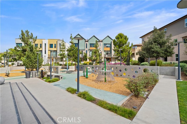 Detail Gallery Image 48 of 52 For 248 Merit, Irvine,  CA 92618 - 3 Beds | 2/1 Baths