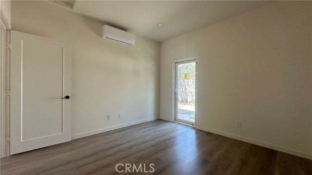 Detail Gallery Image 5 of 8 For 117 Owens, Pomona,  CA 91766 - 2 Beds | 1 Baths