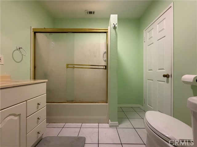 10512 Mildred photo 12
