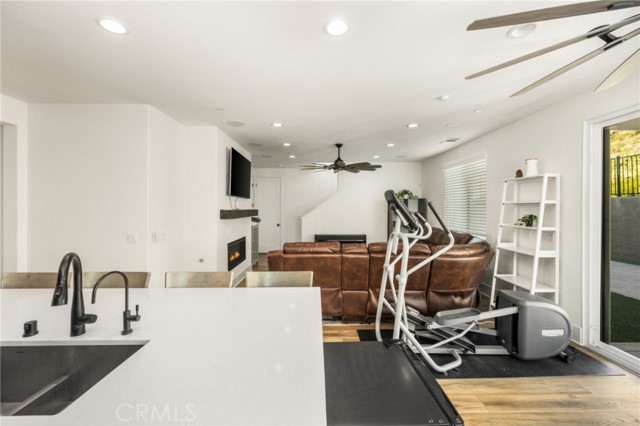 Detail Gallery Image 11 of 74 For 11786 Glenridge Rd, Corona,  CA 92883 - 3 Beds | 2/1 Baths