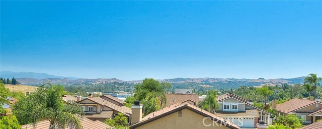 3377 Silvertip Road, Chino Hills CA: https://media.crmls.org/medias/668227f7-d8ff-4dc4-8ad6-773cc4fabaad.jpg