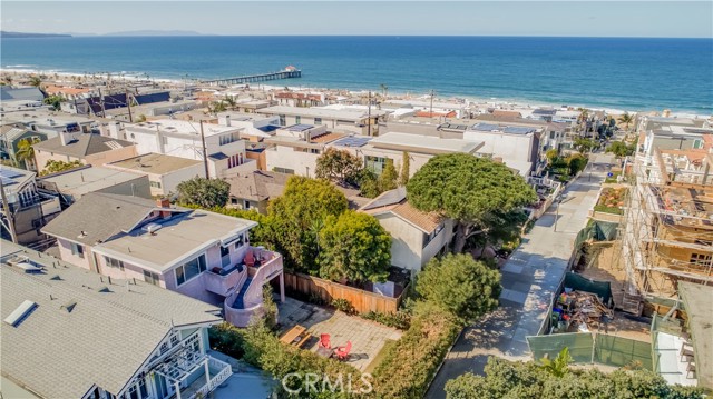 400 17th Street, Manhattan Beach, California 90266, ,Residential Income,Sold,17th,SB21094591