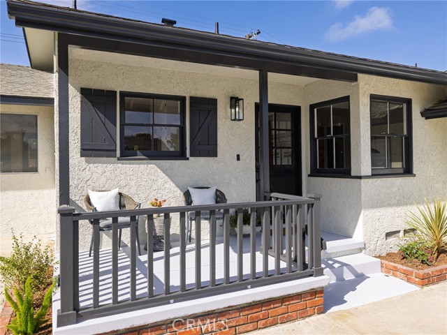 5526 Halison St, Torrance CA: https://media.crmls.org/medias/6682d610-61c7-4c88-8946-85e0687ee2b0.jpg