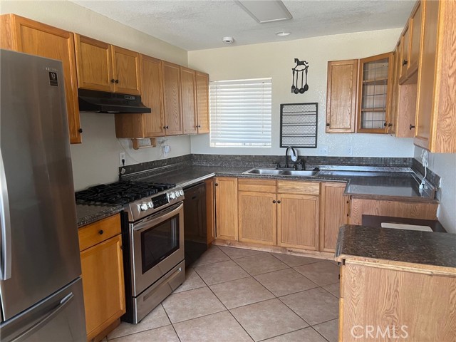 Detail Gallery Image 7 of 29 For 6614 Mojave Ave, Twentynine Palms,  CA 92277 - 4 Beds | 2 Baths