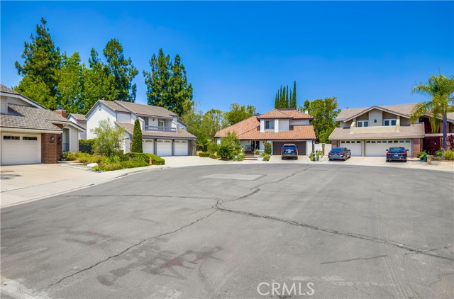 Detail Gallery Image 4 of 63 For 22851 Pocetas, Mission Viejo,  CA 92692 - 5 Beds | 3 Baths