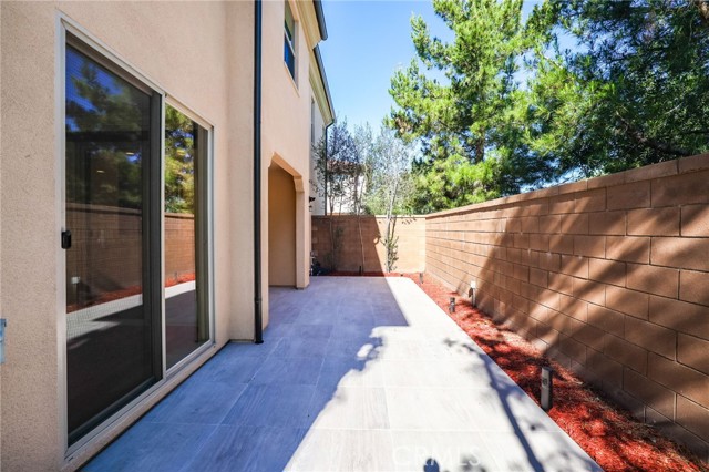 Detail Gallery Image 27 of 31 For 83 Henson, Irvine,  CA 92620 - 4 Beds | 3 Baths