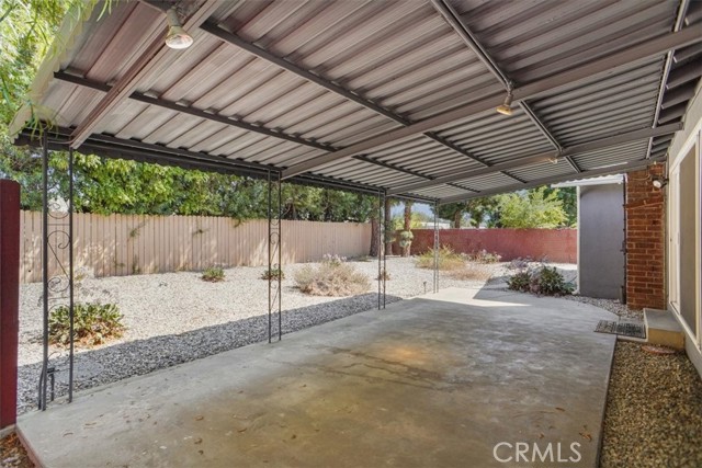 8444 Remmet Avenue, Canoga Park CA: https://media.crmls.org/medias/668431dd-907a-4d6f-8659-e82bff87045a.jpg