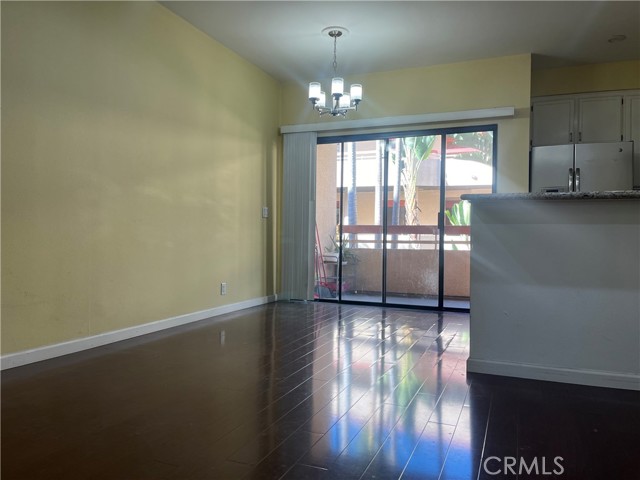 Detail Gallery Image 5 of 12 For 941 W Carson St #214,  Torrance,  CA 90502 - 1 Beds | 1 Baths