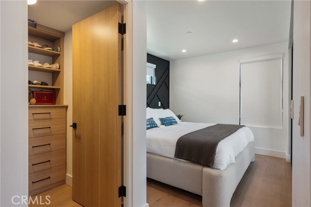 Detail Gallery Image 20 of 64 For 521 1/2 Iris Ave, Corona Del Mar,  CA 92625 - 2 Beds | 2/1 Baths
