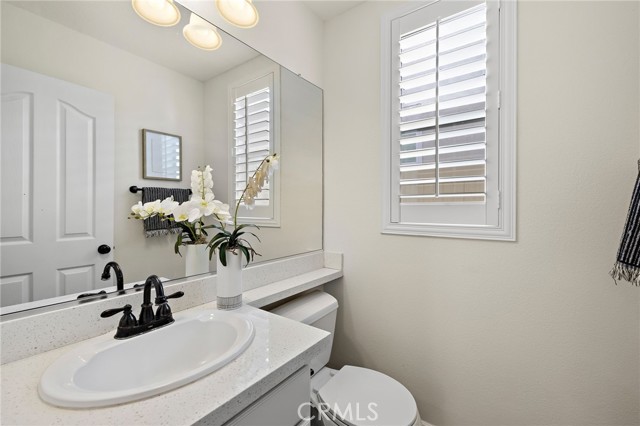 20 Via Tronido, Rancho Santa Margarita CA: https://media.crmls.org/medias/668723ff-5d7b-4cf5-8790-8da6436d55ef.jpg