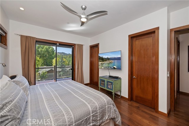 43669 Ridge Crest, Big Bear Lake, CA 92315