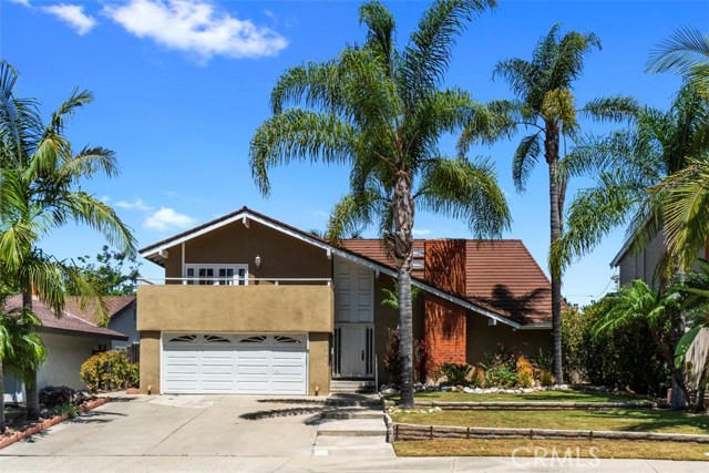 25111 Farthing St, Lake Forest, CA 92630