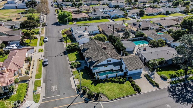 7604 Muller Street, Downey, California 90241, 3 Bedrooms Bedrooms, ,3 BathroomsBathrooms,Single Family Residence,For Sale,Muller,DW24231386