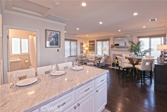 Detail Gallery Image 41 of 51 For 1319 Unit B W Bay Ave #B,  Newport Beach,  CA 92661 - 1 Beds | 1 Baths