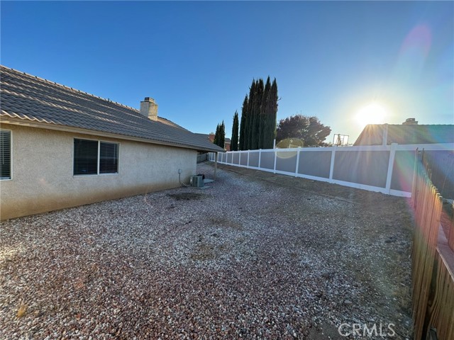 Detail Gallery Image 22 of 22 For 12620 White Fir Way, Victorville,  CA 92392 - 4 Beds | 2 Baths