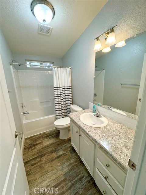 Detail Gallery Image 23 of 47 For 840 E Foothill Bld #200,  Azusa,  CA 91702 - 2 Beds | 2 Baths