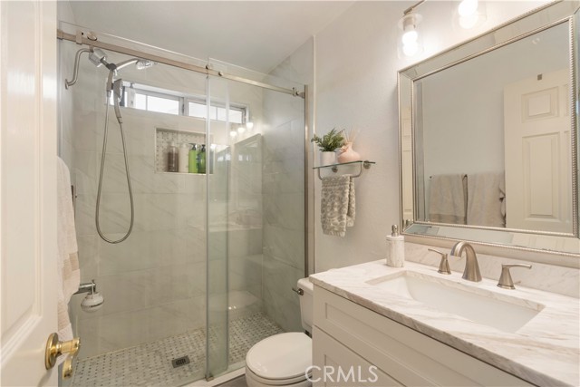 Detail Gallery Image 29 of 37 For 229 Windsong Ct, Azusa,  CA 91702 - 3 Beds | 3 Baths