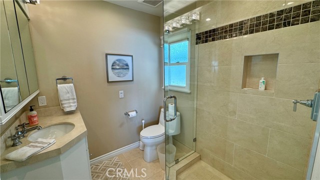 Detail Gallery Image 19 of 44 For 35225 Beach Rd, Dana Point,  CA 92624 - 3 Beds | 3/1 Baths