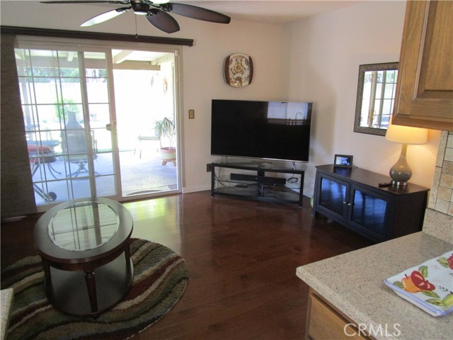 Detail Gallery Image 9 of 17 For 13024 Miller Ave, Norwalk,  CA 90650 - 3 Beds | 2 Baths