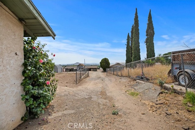 Detail Gallery Image 14 of 68 For 4110 Crestview Dr, Norco,  CA 92860 - 4 Beds | 2 Baths