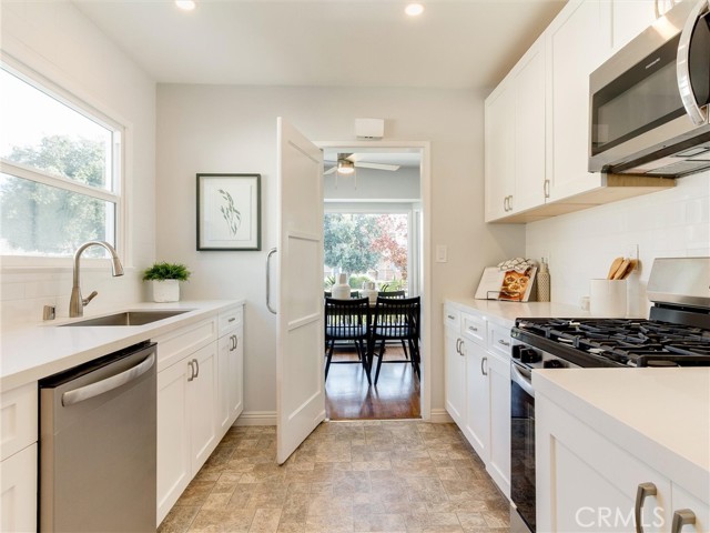 4429 Mcnab, Lakewood CA: https://media.crmls.org/medias/668d0392-ecb7-4f01-87a3-435d9ac44d02.jpg