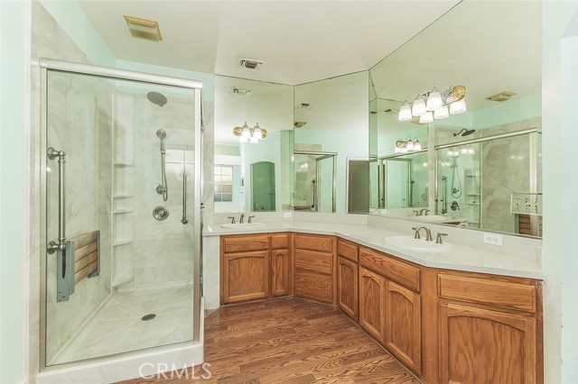 Detail Gallery Image 21 of 52 For 1094 E Monticello Cir, Fresno,  CA 93720 - 4 Beds | 2 Baths