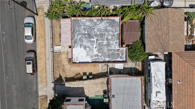 201 N Carondelet Street, Los Angeles CA: https://media.crmls.org/medias/668e9414-878b-41d4-8e49-5ec65adc2e90.jpg