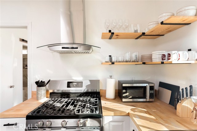 Detail Gallery Image 9 of 47 For 5737 Mojave Ranch Rd, Joshua Tree,  CA 92252 - 2 Beds | 2 Baths