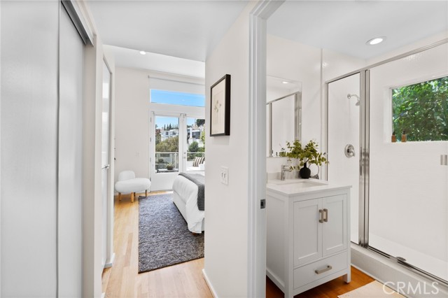 Detail Gallery Image 45 of 57 For 1690 N Crescent Heights Bld, Los Angeles,  CA 90069 - 3 Beds | 4 Baths