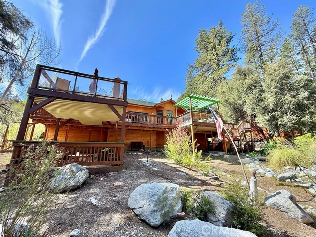 1737 Zion Way, Pine Mountain Club CA: https://media.crmls.org/medias/668fa4d2-ddbd-430b-945a-d8357a70b607.jpg
