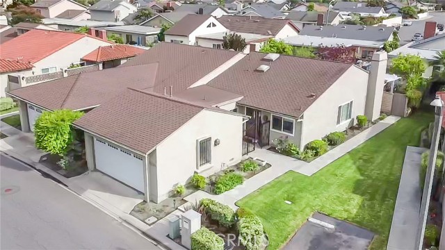 Front Image Thumbnail for CROC26081819