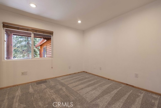 Detail Gallery Image 45 of 49 For 457 E Mountain View, Big Bear City,  CA 92314 - 3 Beds | 2 Baths